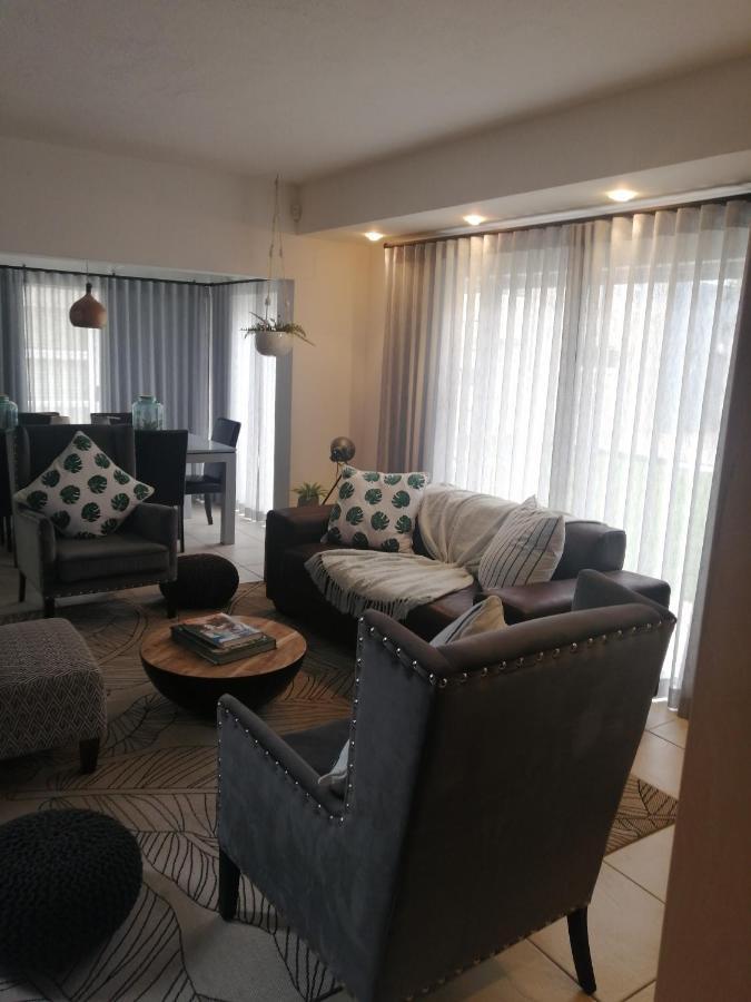 スワコプムントWaterfront Estate Self Catering F10アパートメント エクステリア 写真
